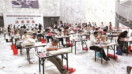 64位陶瓷艺人竞技非遗博览会（陶瓷手工成型）决赛赛场