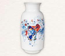 《欢欣鼓舞》青花颜色釉综合装饰瓷瓶