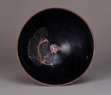 宋代吉州窑瓷器的历史地位和特点